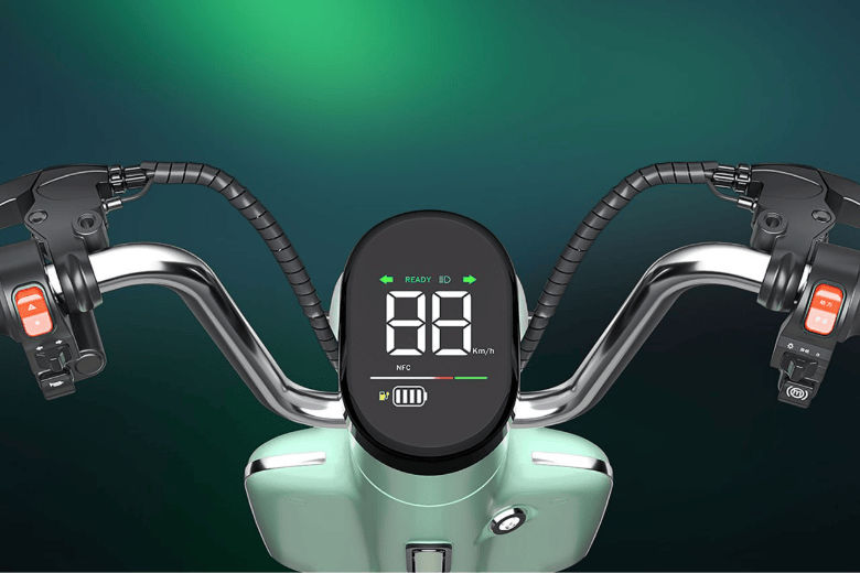 Hệ thống chống trộm xe máy điện yadea i8