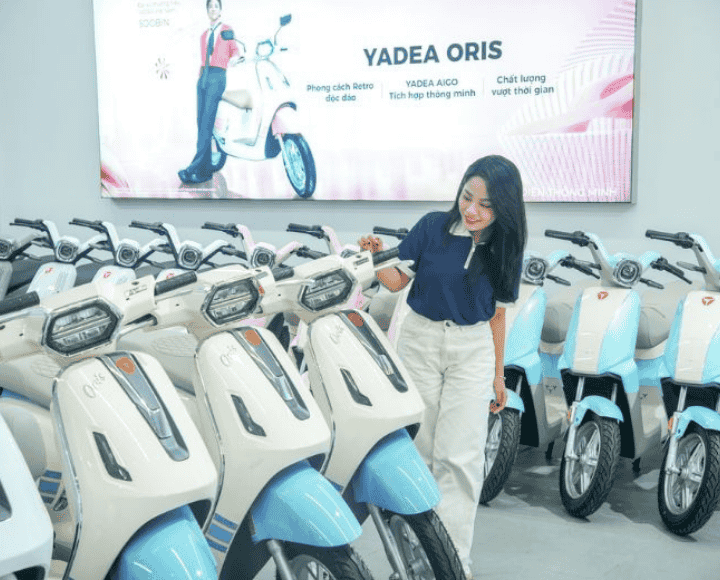 Yadea Plus Phạm Hùng